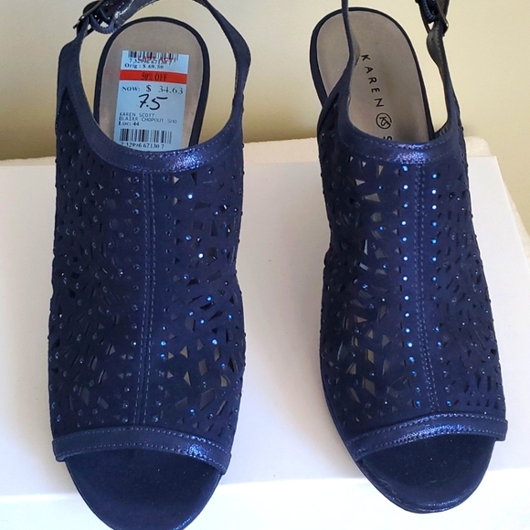 Sling Back Cut Out Navy Shoe with Rhinestones NWT - Picture 4 of 8